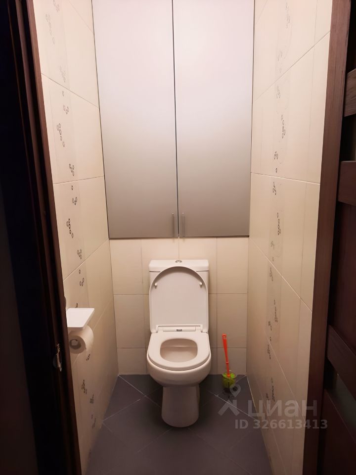 Аренда 1-комн квартиры на вторичном рынке Загребский бульвар, 9