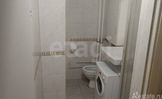 Продажа 2-комн квартиры на вторичном рынке Запорожская улица,  д. 23 к2