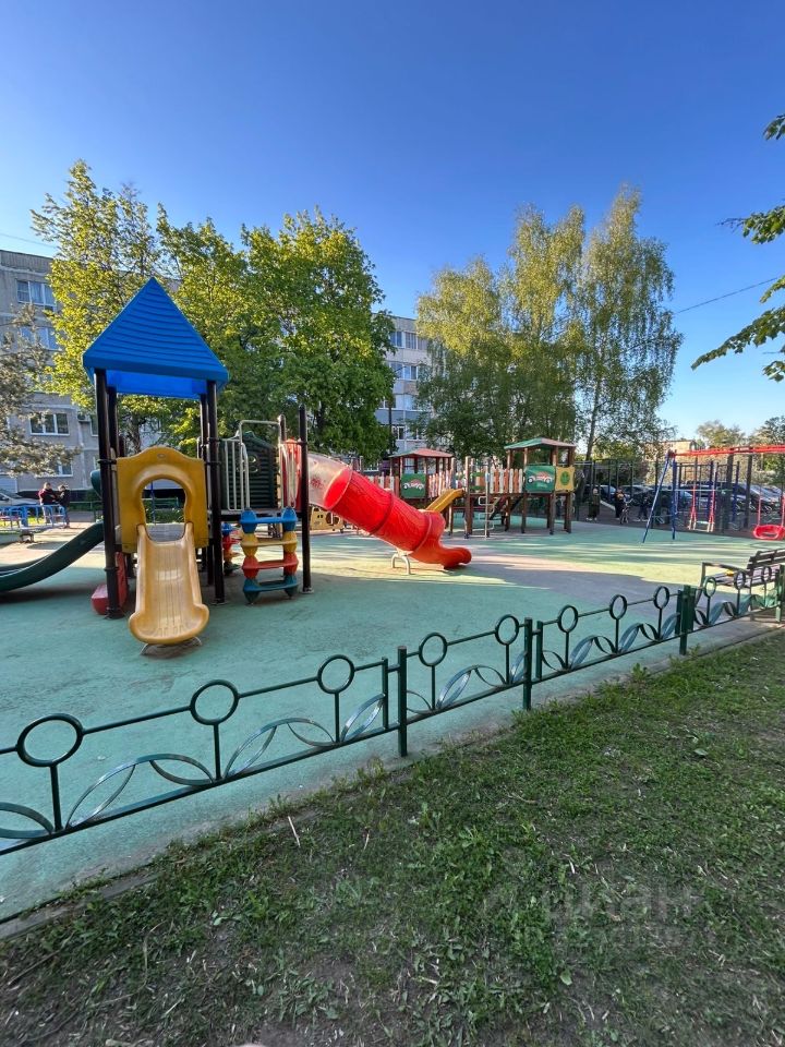 Продажа 2-комн квартиры на вторичном рынке Бронницы, Советская улица, 145