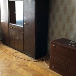 Продажа 3-комн квартиры на вторичном рынке Шарикоподшипниковская улица,  д. 2