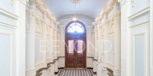6-комн квартира ул Захарьевская,  д. 41