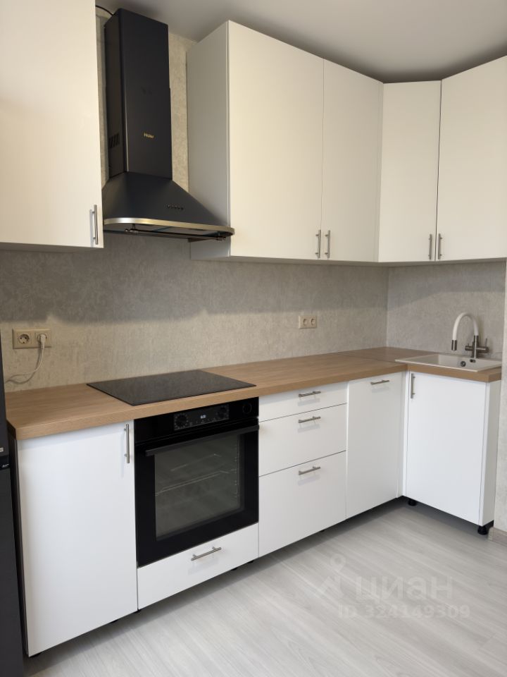 Продажа 2-комн квартиры на вторичном рынке Витебская улица, 3К1