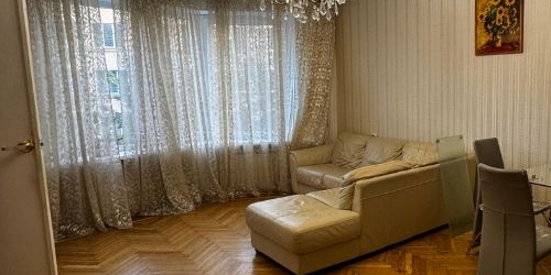 3-комн квартира Конный переулок, 1