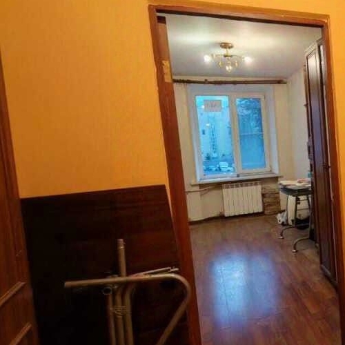 4-комн квартира Лодейнопольская улица, 2