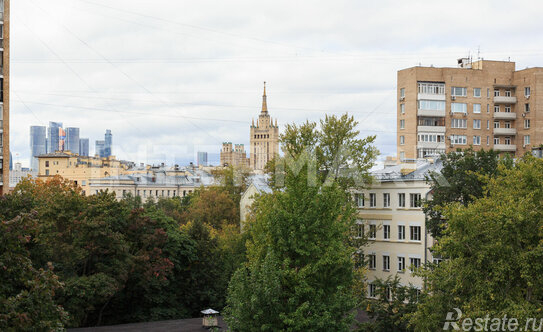 Продажа 3-комн квартиры на вторичном рынке Бронная М. ул,  д. 4