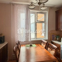 Продажа 1-комн квартиры на вторичном рынке Валентиновка, улица Горького,  д. 12