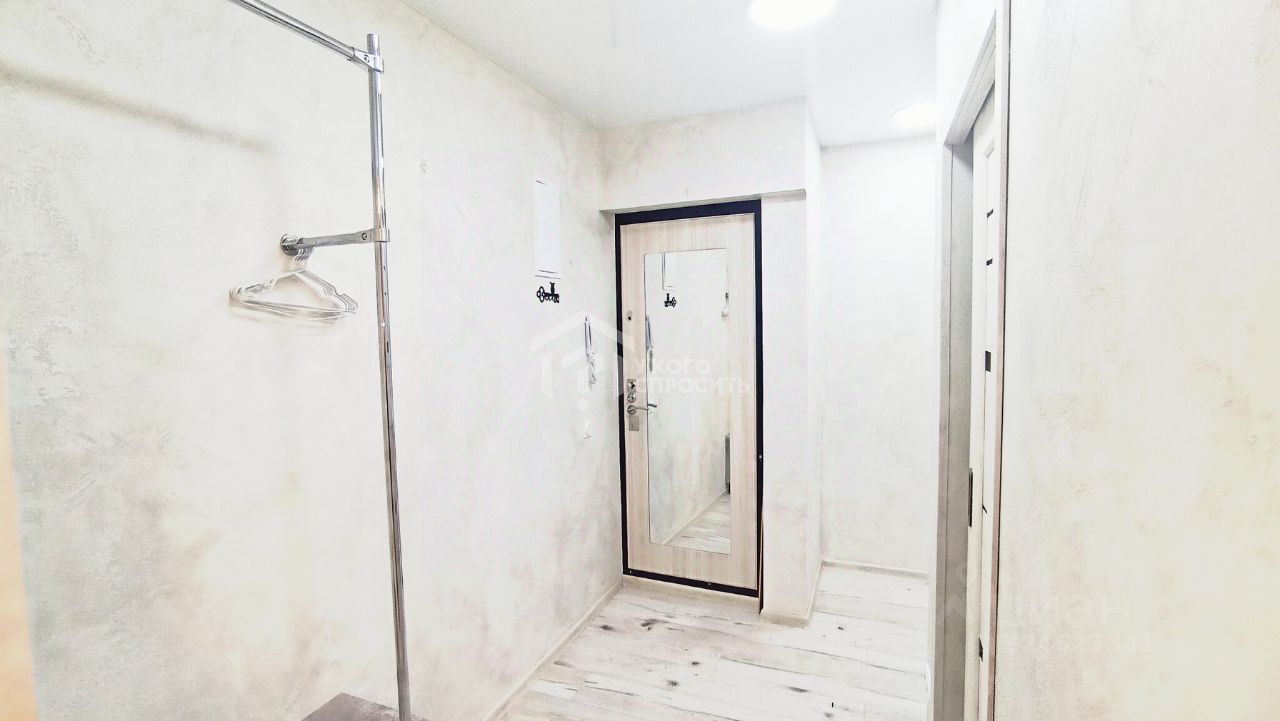 Продажа 2-комн квартиры на вторичном рынке Петергоф, бульвар Разведчика, 6к4