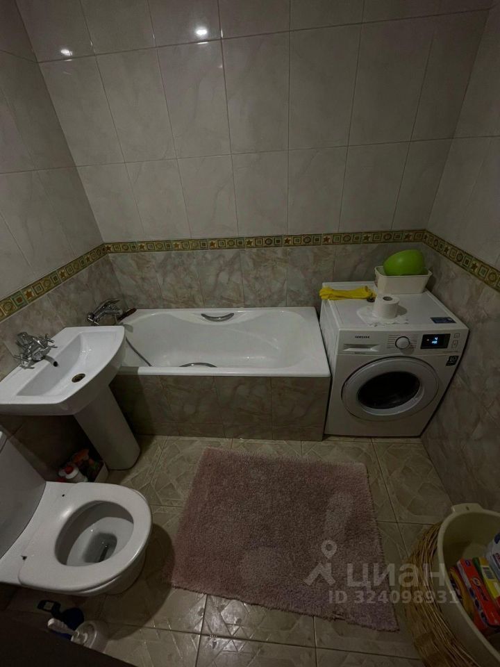 Аренда 1-комн квартиры на вторичном рынке Химки, улица Энгельса, 2