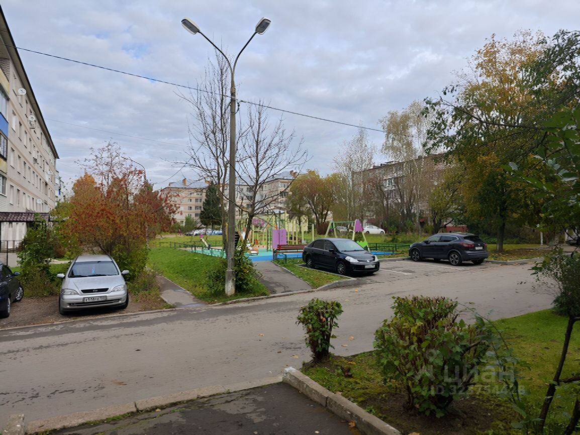 Продажа 2-комн квартиры на вторичном рынке пос. Колычево, 32