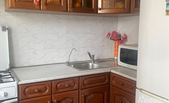 Продажа 3-комн квартиры на вторичном рынке Клинская улица,  д. 21