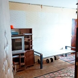 Продажа 2-комн квартиры на вторичном рынке Оболенск, ул Строителей,  д. 1