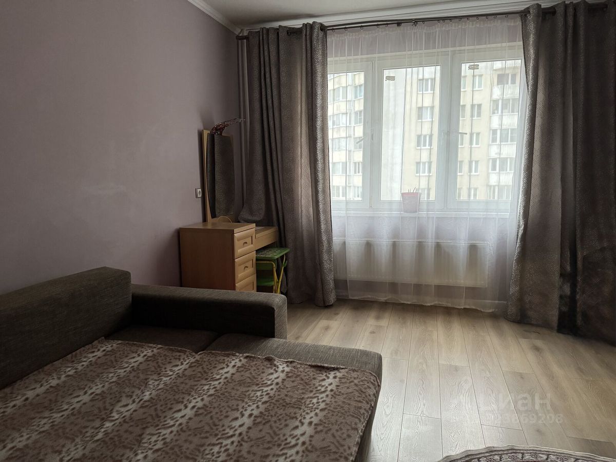 Продажа 2-комн квартиры на вторичном рынке улица Осипенко, 4к1