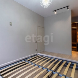 Продажа 2-комн квартиры на вторичном рынке Московский пр-кт,  д. 192-194