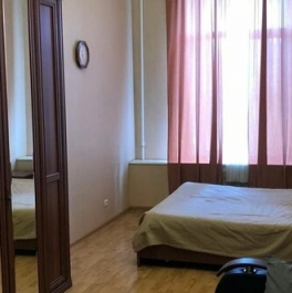 Продажа 5-комн квартиры на вторичном рынке Английский проспект,  д. 26