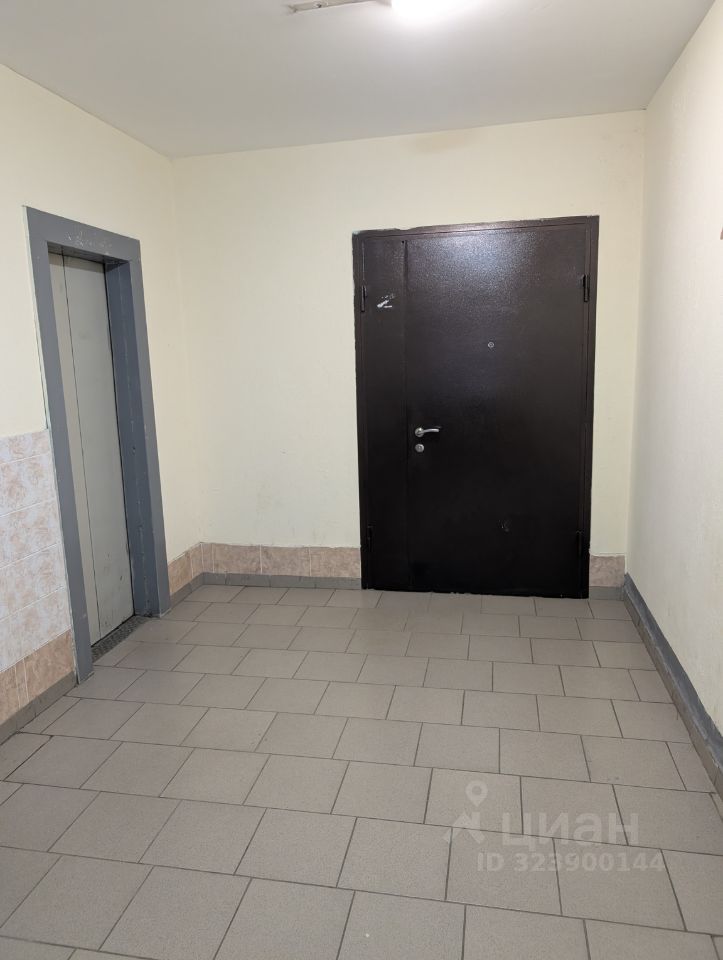 Продажа 1-комн квартиры на вторичном рынке Лобня, улица Маяковского, 12