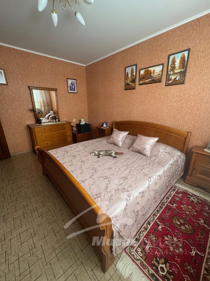 Продажа 3-комн квартиры на вторичном рынке Привольная улица, 13К1