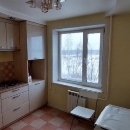 Продажа 2-комн квартиры на вторичном рынке Чехов, ул Гагарина,  д. 108