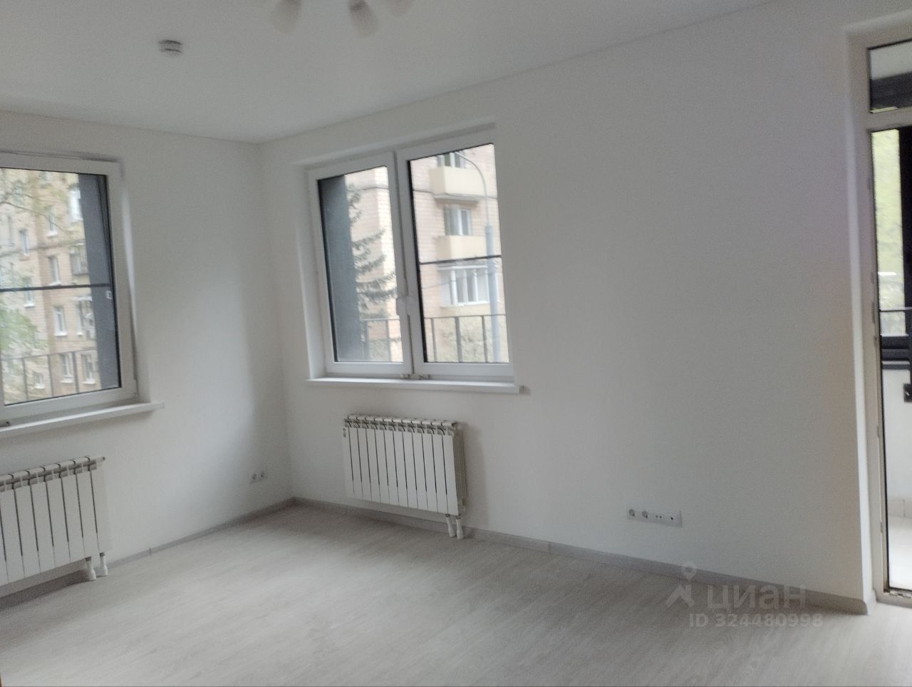 Продажа 2-комн квартиры на вторичном рынке Фестивальная улица, 15К2