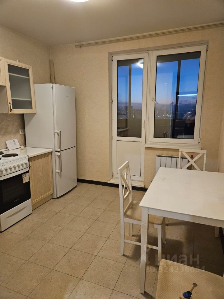 Аренда 1-комн квартиры на вторичном рынке Одинцово, улица Сколковская, 3В