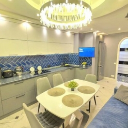 Продажа 3-комн квартиры на вторичном рынке ул Новинки,  д. 1