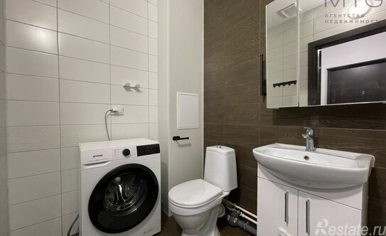 Продажа 1-комн квартиры на вторичном рынке Буденного (Володарский) пр-кт,  д. 19,  к. 1 стр 1