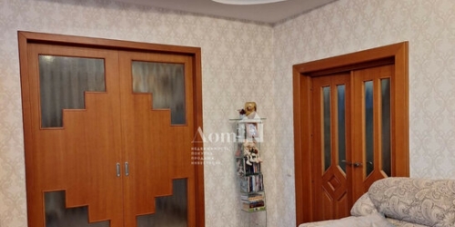 3-комн квартира Пятилеток пр-кт,  д. 15,  к. 5