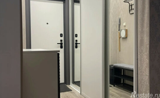 Продажа 2-комн квартиры на вторичном рынке Солидарности пр-кт,  д. 7,  к. 2