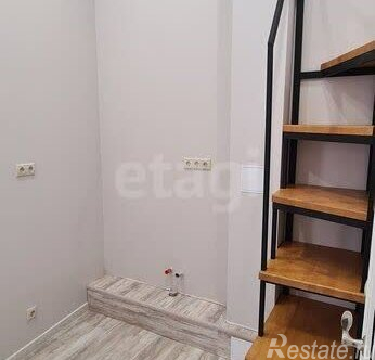 Продажа 1-комн квартиры на вторичном рынке ул Коломенская,  д. 33/40