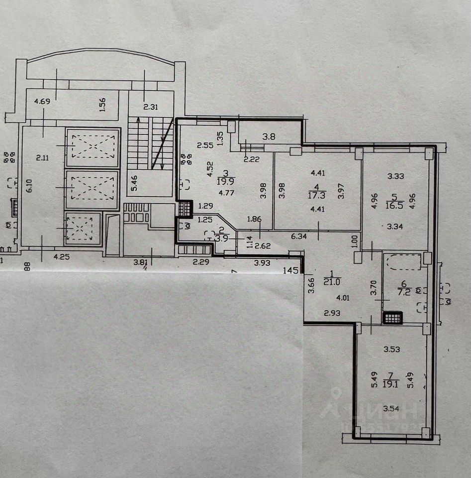 Продажа 3-комн квартиры на вторичном рынке проспект Королева, 63к2