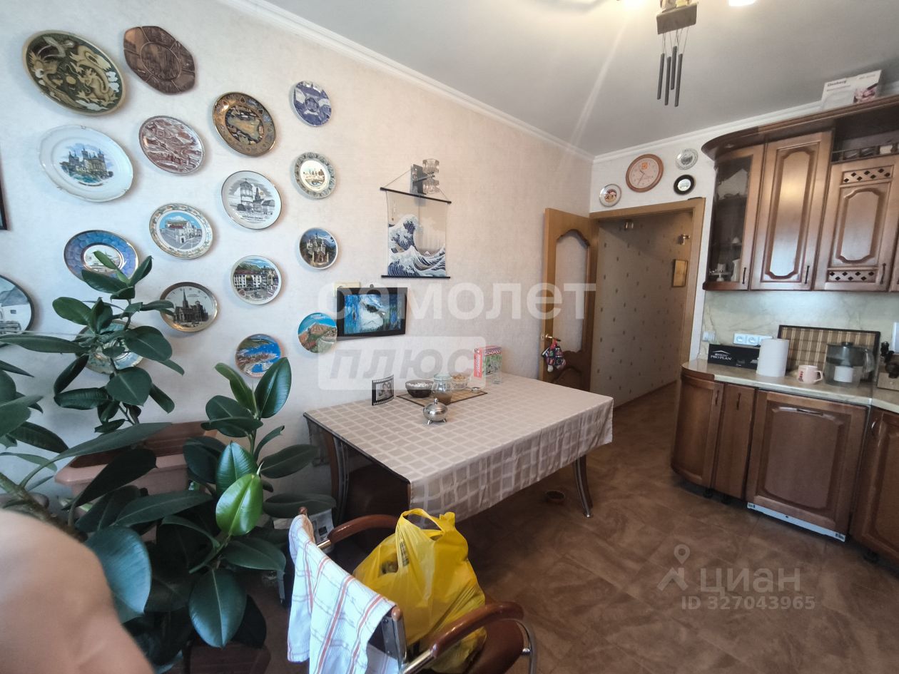 Продажа 3-комн квартиры на вторичном рынке Балашиха, Звездная улица, 14