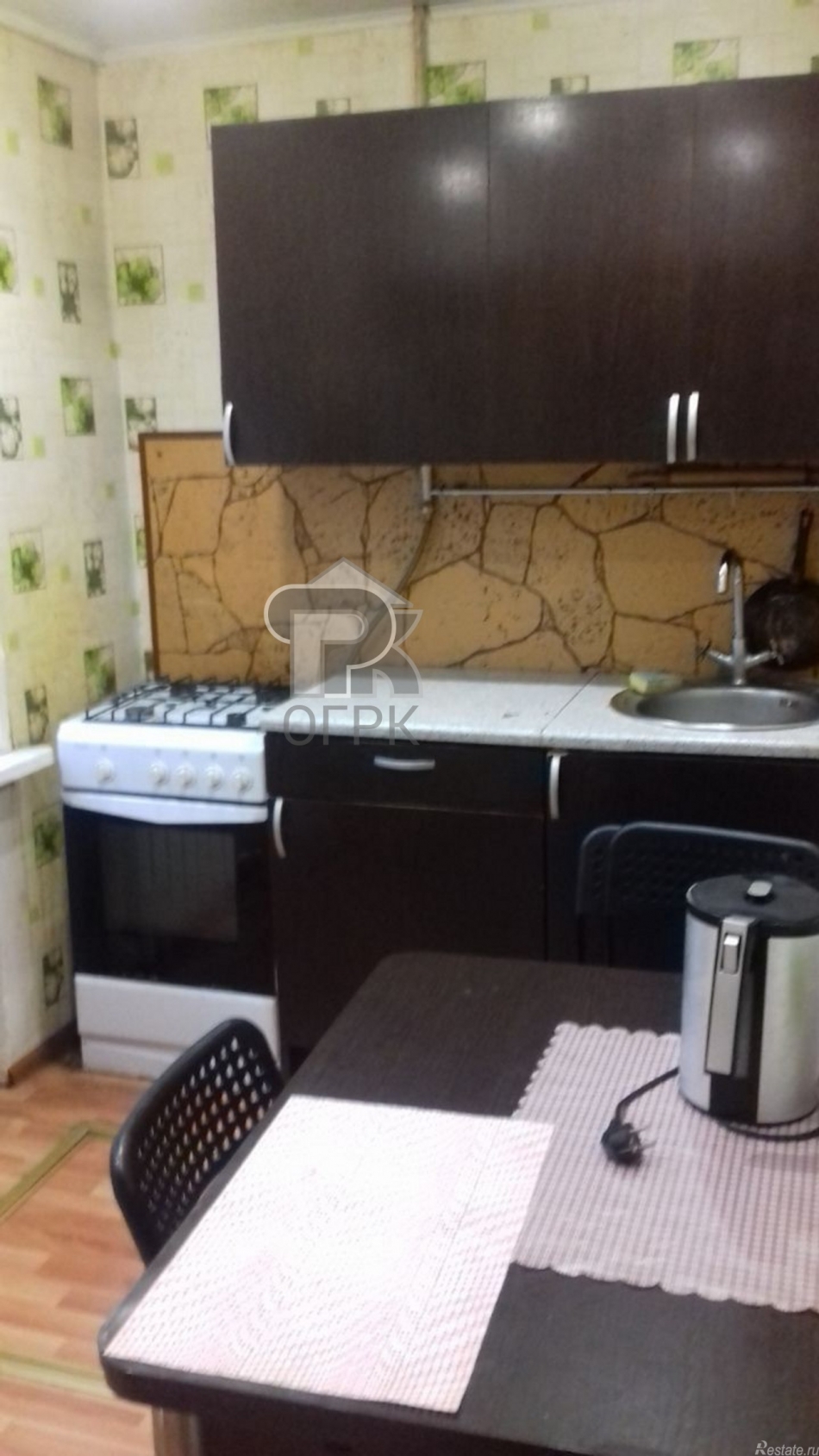 Продажа 2-комн квартиры на вторичном рынке село Новый Милет, Парковая улица, 4