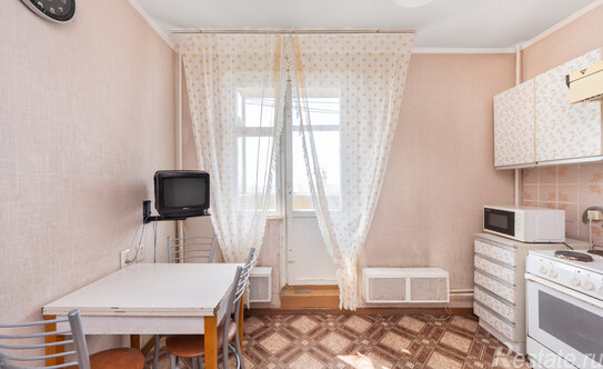 Продажа 2-комн квартиры на вторичном рынке Новокосинская улица,  д. 34