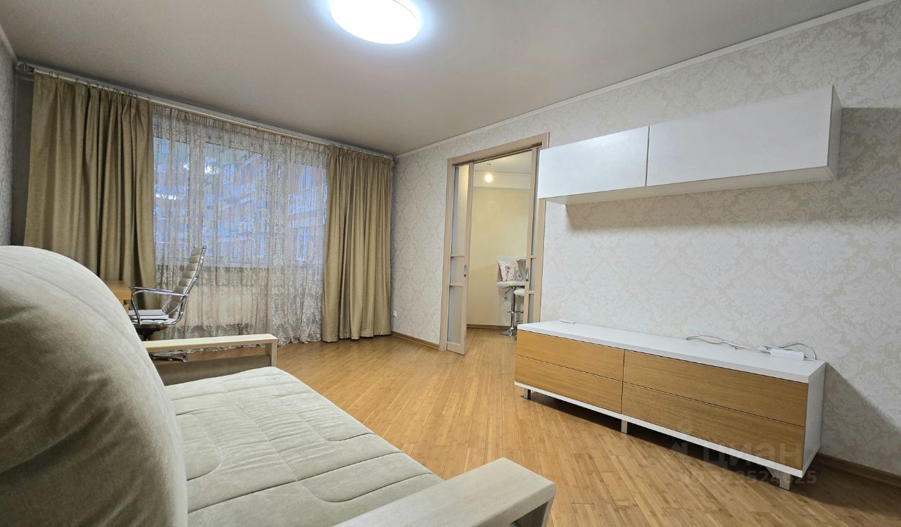 Продажа 1-комн квартиры на вторичном рынке улица Коммуны, 61