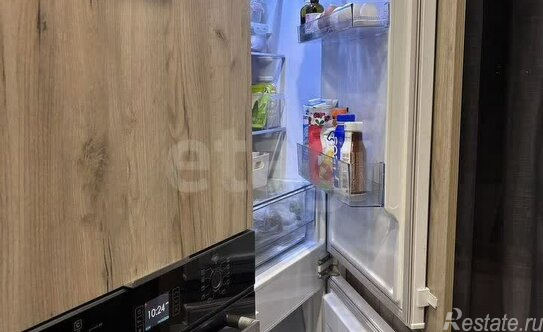 Продажа 2-комн квартиры на вторичном рынке Уткин пр-кт,  д. 13,  к. 5