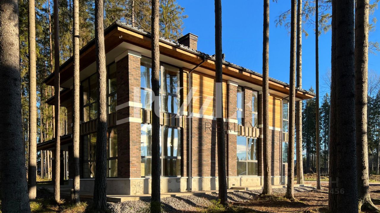 Продажа дома Рощино пгт, улица Асташева, 16