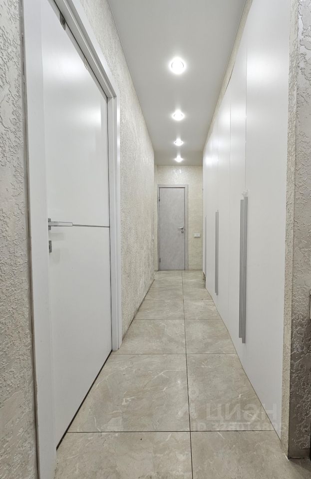 Продажа 2-комн квартиры на вторичном рынке Кантемировская улица, 20К2