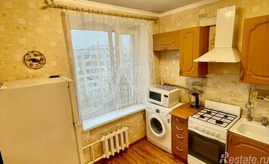 Продажа 2-комн квартиры на вторичном рынке Федора Полетаева ул,  д. 32 к1