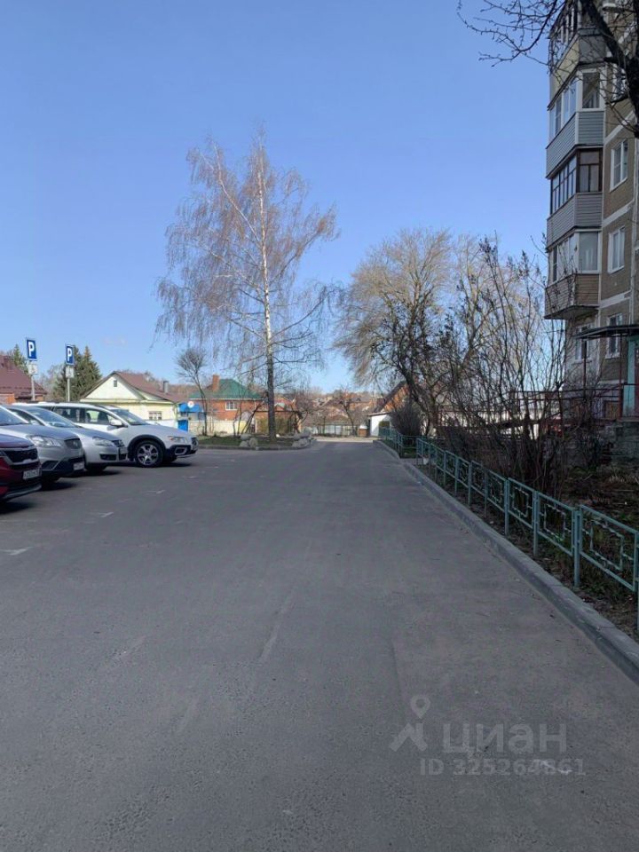 Продажа 2-комн квартиры на вторичном рынке Коломна, Московская улица, 1