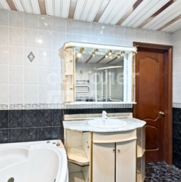 Продажа 3-комн квартиры на вторичном рынке Мытищи г, Академика Каргина ул,  д. 40 к1