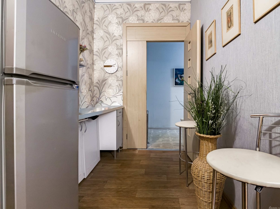 Продажа комнаты Большой ПС пр-кт,  д. 31