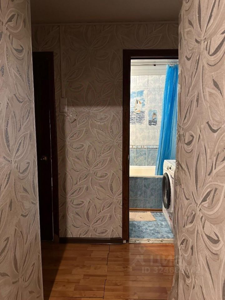 Продажа 2-комн квартиры на вторичном рынке Чехов, улица Чехова, 2