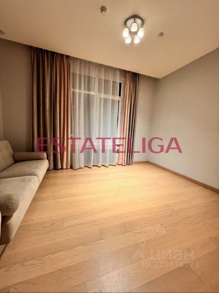 Продажа 3-комн квартиры на вторичном рынке Большая Филевская улица, 4