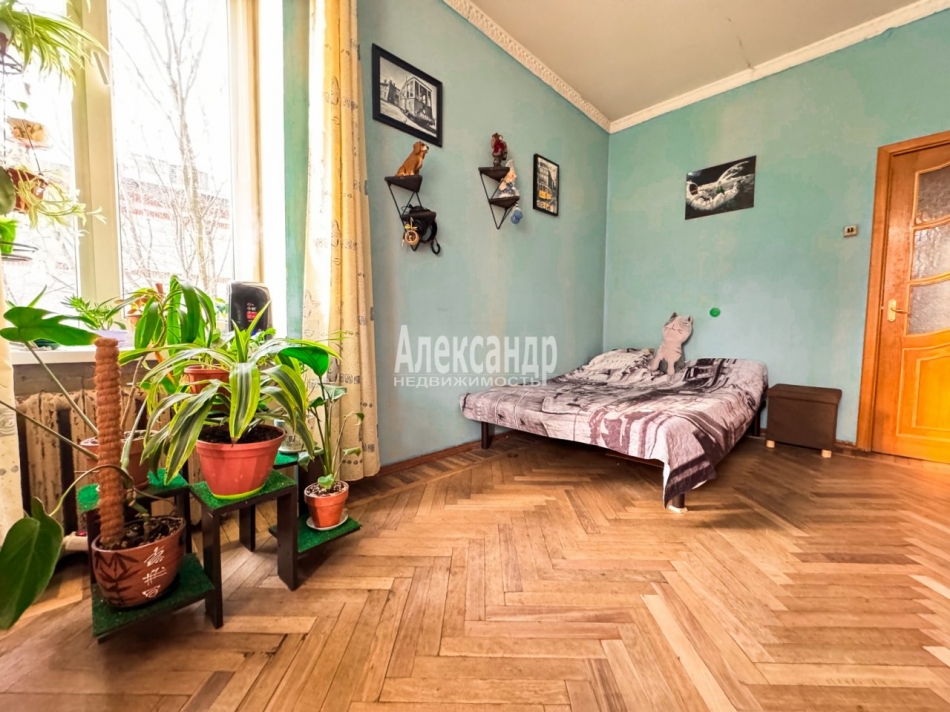 Продажа 2-комн квартиры на вторичном рынке Гданьская ул. ,  д. 11