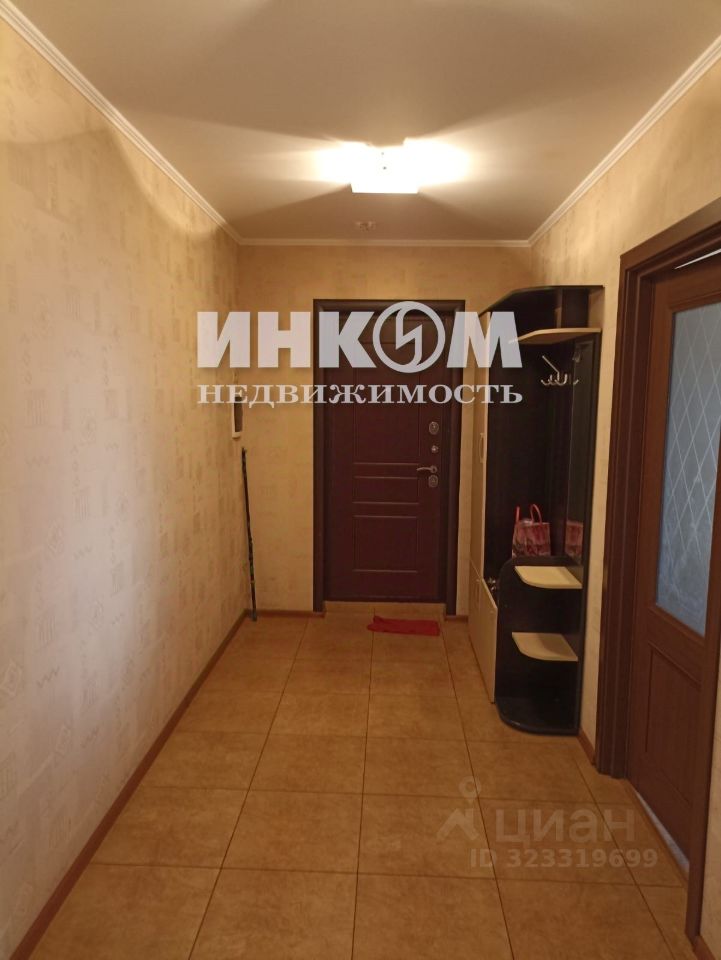 Продажа 2-комн квартиры на вторичном рынке Поварово пгт, улица Школьная, 11