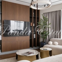 Продажа 4-комн квартиры на вторичном рынке Мытная ул,  д. 40 к1