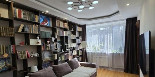 3-комн квартира ул Аэродромная,  д. 10,  к. 1