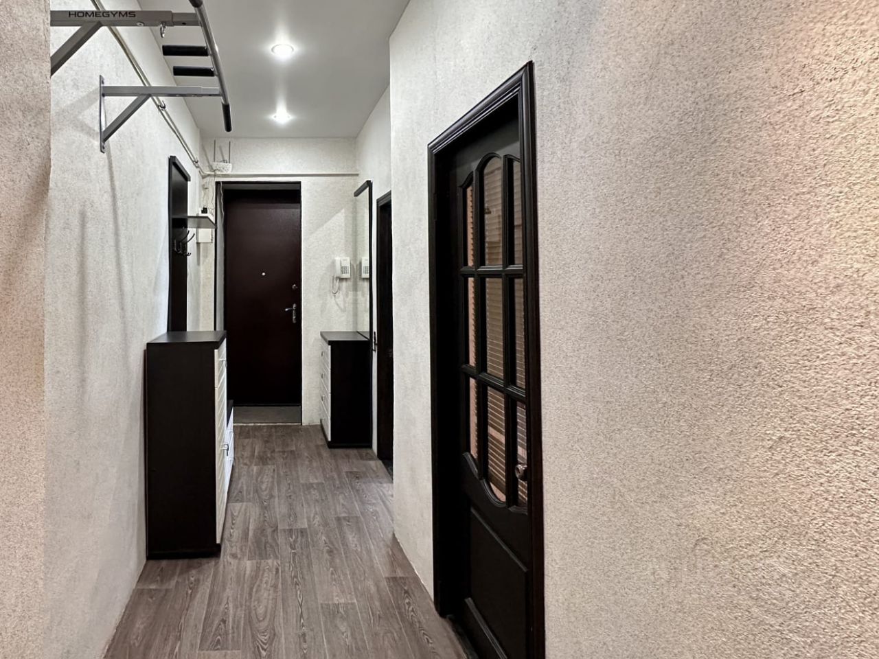 Продажа 3-комн квартиры на вторичном рынке Косая линия, 24/25