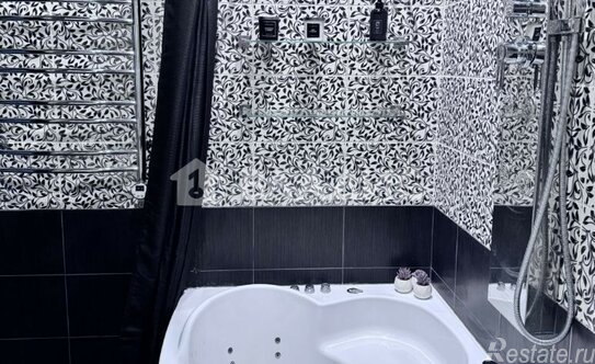 Продажа 3-комн квартиры на вторичном рынке Глебовская улица,  д. 10