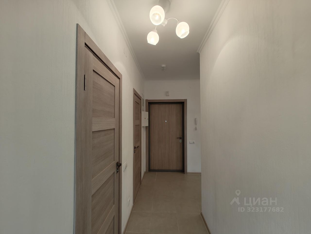 Продажа 2-комн квартиры на вторичном рынке Балаклавский проспект, 17