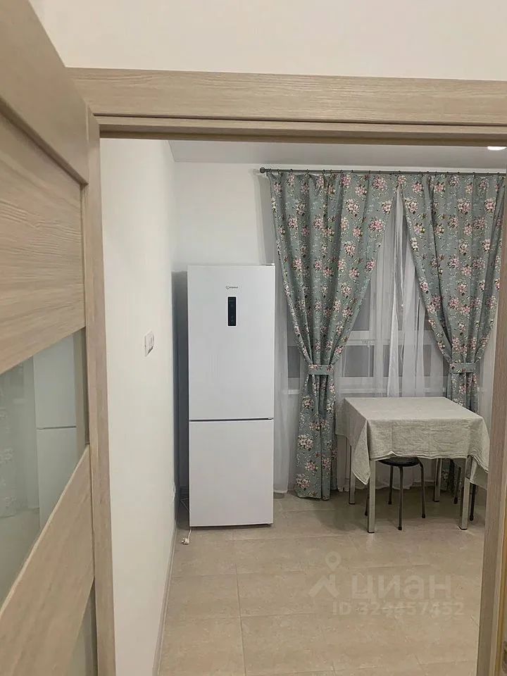 Аренда 1-комн квартиры на вторичном рынке проезд Чечерский, 28к2